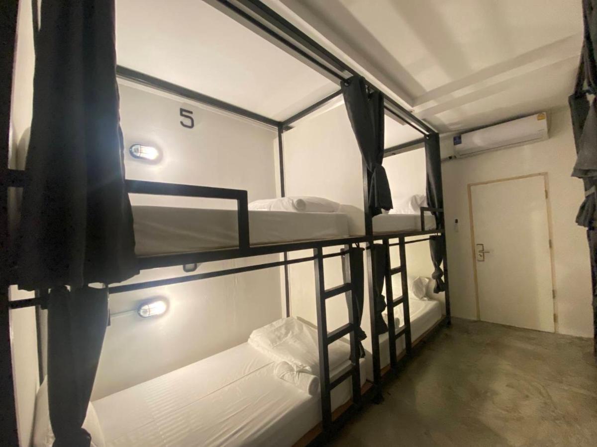 Хостел Bed Station Ban Madua Wan Екстер'єр фото